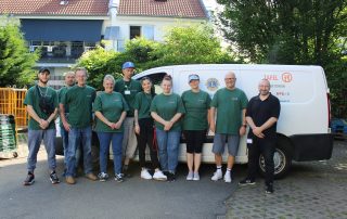 Das Team von "Appel+Ei" Schwetzingen rund um Ladenleiter Alexander Schweitzer (ganz rechts)